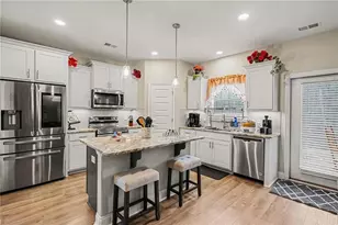 132 Whitworth Dr, Locust Grove, GA 30248 - Photo 4