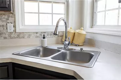 3350 Forrest Bend Lane, Snellville, GA 30039 - Photo 16