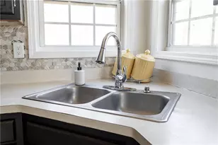 3350 Forrest Bend Ln, Snellville, GA 30039 - Photo 16