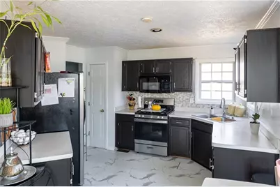 3350 Forrest Bend Lane, Snellville, GA 30039 - Photo 12