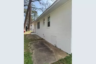 4226 Oakview, Forest Park, GA 30297 - Photo 4