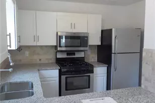 2169 Victoria Pl, Lithonia, GA 30058 - Photo 6