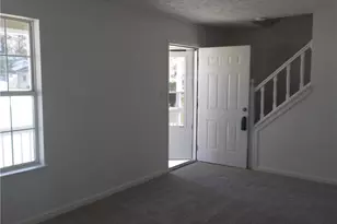 2169 Victoria Pl, Lithonia, GA 30058 - Photo 4