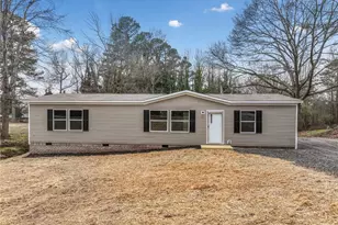750 Wheeler Cir, Alto, GA 30510 - Photo 1