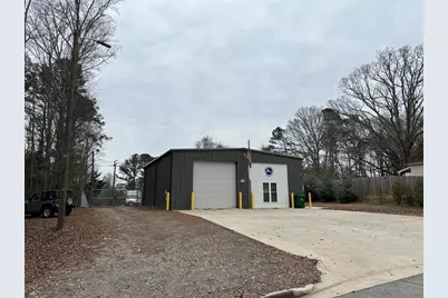 205 Avenue C, Carrollton, GA 30117 - Photo 1