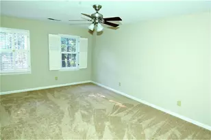 4384 Ivywood Dr, Marietta, GA 30062 - Photo 10
