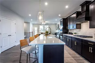 386 Sunset Hollow St, Sugar Hill, GA 30518 - Photo 8