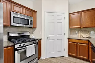 4805 W Village Way SE, Smyrna, GA 30080 - Photo 8