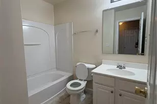 2241 Landing Ridge Dr, Duluth, GA 30097 - Photo 16