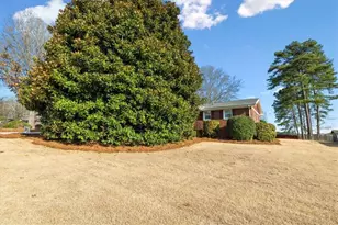 3698 Rogers Dr, Douglasville, GA 30134 - Photo 4