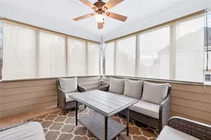 4023 Lost Oak Dr, Buford, GA 30519 - Photo 18