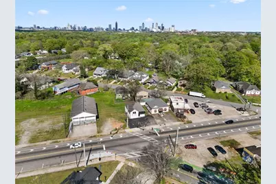 1583 Ralph David Abernathy Boulevard SW, Atlanta, GA 30310 - Photo 6