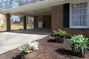 3060 Norton Ct SE, Smyrna, GA 30082 - Photo 4