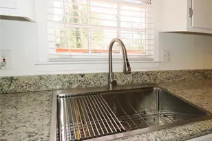 3060 Norton Ct SE, Smyrna, GA 30082 - Photo 8