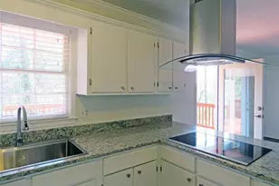 3060 Norton Ct SE, Smyrna, GA 30082 - Photo 6