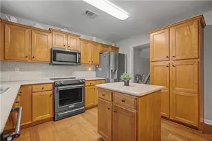 79 Blakewood Ct, Jefferson, GA 30549 - Photo 8