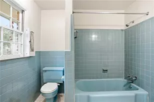 2935 Heather Dr, East Point, GA 30344 - Photo 12