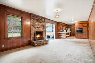 2935 Heather Dr, East Point, GA 30344 - Photo 6