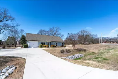 1460 Mineral Springs Road, Hoschton, GA 30548 - Photo 6