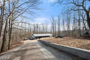 393 Lancelot Rd, Dahlonega, GA 30533 - Photo 4