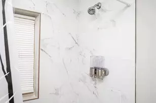 2339 Country Club Ln SW, Atlanta, GA 30311 - Photo 10