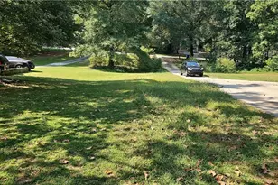 219 Heritage Way, Auburn, GA 30011 - Photo 4