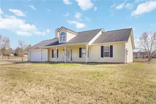 802 Spicebush Path, Locust Grove, GA 30248 - Photo 2