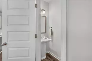 405 Crowley Dr, Calhoun, GA 30701 - Photo 10