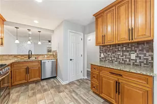 3517 Kennesaw Station Dr NW, Kennesaw, GA 30144 - Photo 6