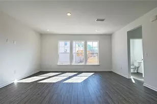 2845 Rosehall Way, Lawrenceville, GA 30044 - Photo 14