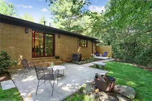 1995 Commodore Ln, Atlanta, GA 30341 - Photo 2
