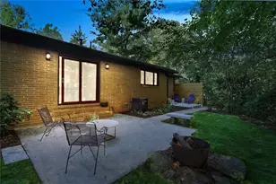 1995 Commodore Ln, Atlanta, GA 30341 - Photo 4