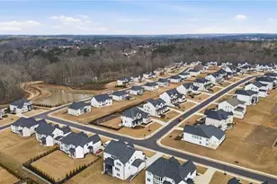 7605 Poppy Mill Ln, Cumming, GA 30040 - Photo 92