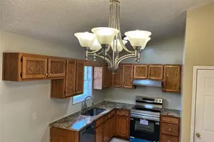 124 Betty Ln, Carrollton, GA 30116 - Photo 8