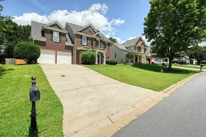 412 Middlebrooke Street, Canton, GA 30115 - Photo 2