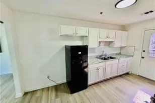 328 Roosevelt Cir NE, Marietta, GA 30060 - Photo 14