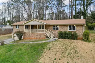 93 Vanessa Dr SE, Smyrna, GA 30082 - Photo 2