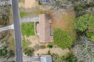 93 Vanessa Dr SE, Smyrna, GA 30082 - Photo 4