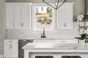 420 Cherry Hill Dr SE, Marietta, GA 30067 - Photo 10