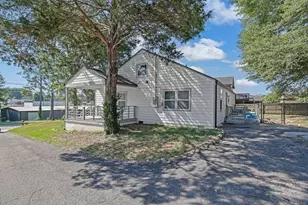 280 Stone Mountain St, Lawrenceville, GA 30046 - Photo 2