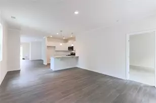 5698 Cricket Melody Ln, Flowery Branch, GA 30542 - Photo 6