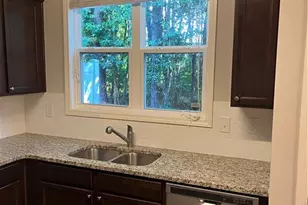 4720 Beacon Ridge Ln, Flowery Branch, GA 30542 - Photo 4