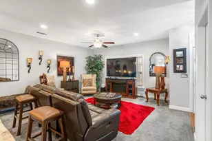 3634 Princeton Ave, Atlanta, GA 30337 - Photo 14