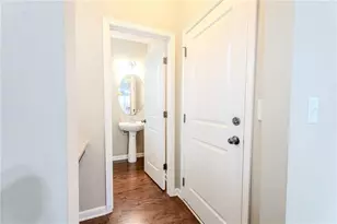 801 Village Field Ct, Suwanee, GA 30024 - Photo 20