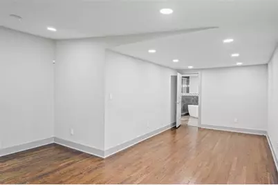 664 Florence Place NW, Atlanta, GA 30318 - Photo 8