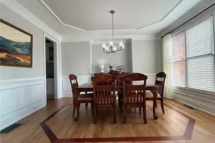 932 Heathchase Dr, Suwanee, GA 30024 - Photo 12