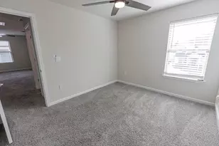 4969 Dufour Dr, Lilburn, GA 30047 - Photo 32