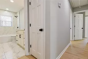 2087 Tanglewood Dr, Snellville, GA 30078 - Photo 32