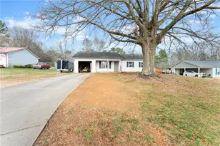 5933 Fieldstone Ct, Clermont, GA 30527 - Photo 4