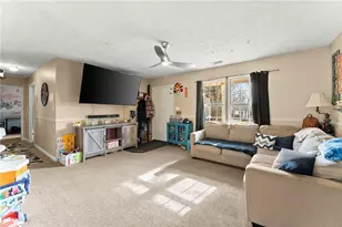 5933 Fieldstone Ct, Clermont, GA 30527 - Photo 10